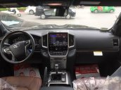 Toyota Land Cruiser 5.7 VX nhập Mỹ 2016, màu đen