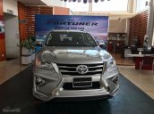 Fortuner máy xăng 1 cầu, màu bạc - Giao xe ngay trong tháng 6