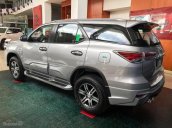 Fortuner máy xăng 1 cầu, màu bạc - Giao xe ngay trong tháng 6