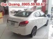 Cần bán xe Mitsubishi Attrage tại Đà Nẵng, màu trắng, Lh Quang 0905596067, vay lên đến 90 %