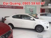 Cần bán xe Mitsubishi Attrage tại Đà Nẵng, màu trắng, Lh Quang 0905596067, vay lên đến 90 %