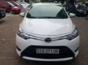 Cần bán lại xe Toyota Vios E đời 2017, màu trắng số sàn, 535tr