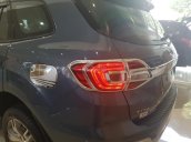 Bán Ford Everest Trend đủ màu, giao ngay chỉ với 300 tr nhận xe