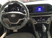 Bán ô tô Hyundai Elantra 2.0 AT đời 2018, màu trắng, có xe giao ngay 0961917516