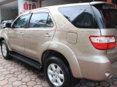 Bán xe Toyota Fortuner SR5 2011, xe nhập, 710 triệu