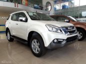 Bán xe Isuzu Mu-X 3.0 (4x2) AT đời 2017, màu trắng, xe nhập