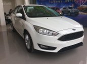 Ford Focus Trend động cơ 1.5 Ecoboost 2017 tặng BHVC