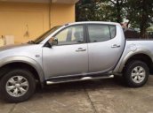 Cần bán Mitsubishi Triton MT năm 2009, màu bạc số sàn giá cạnh tranh