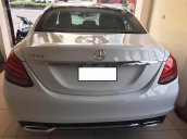 Bán Mercedes C class sản xuất 2015, màu trắng, tên tư nhân chính chủ sử dụng