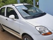 Bán Chevrolet Spark 2010, màu trắng, giá tốt