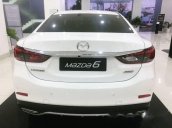 Bán xe Mazda 6 2017, màu trắng, giá cạnh tranh