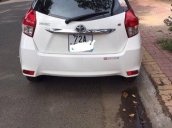 Cần bán xe Toyota Yaris đời 2016, màu trắng 