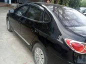 Gia đình bán Hyundai Avante đời 2011, màu đen