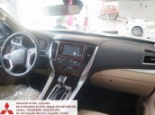 Cần bán Mitsubishi Pajero 2017, màu trắng, giá tốt