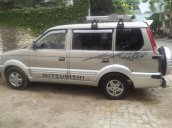 Gia đình bán xe Mitsubishi Jolie đời 2004, máy 2.0 phun xăng điện tử