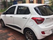 Bán Hyundai Grand i10 1.2 AT đời 2015, màu trắng chính chủ, giá tốt