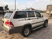 Bán xe Ssangyong Musso 2005, màu trắng số sàn, giá 135tr