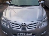 Bán xe cũ Toyota Camry LE 2010, màu bạc, nhập khẩu chính hãng