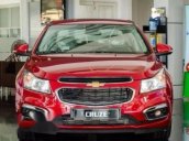 Cần bán Chevrolet Cruze đời 2017, màu đỏ