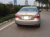 Tôi cần bán chiếc xe Toyota Vios 1.5G màu bạc, SX cuối 2009