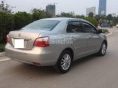 Tôi cần bán chiếc xe Toyota Vios 1.5G màu bạc, SX cuối 2009