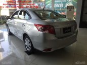 Cần bán xe Toyota Vios 1.5E MT đời 2017, màu bạc khuyến mãi hấp dẫn giao xe ngay trả góp 90%