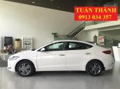 Giá xe Elantra Đà Nẵng, khuyến mại Elantra 2017 Đà Nẵng, mua bán xe ô tô Elantra Đà Nẵng