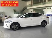 Giá xe Elantra Đà Nẵng, khuyến mại Elantra 2017 Đà Nẵng, mua bán xe ô tô Elantra Đà Nẵng