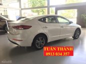 Giá xe Elantra Đà Nẵng, khuyến mại Elantra 2017 Đà Nẵng, mua bán xe ô tô Elantra Đà Nẵng