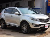 Bán xe Kia Sportage 2.0AT năm 2010, màu bạc, nhập khẩu Hàn Quốc, 585tr