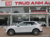 Cần bán xe Porsche Cayenne S sản xuất 2014, màu trắng, nhập khẩu Đức, đăng kí năm 2015