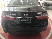 Bán ô tô Toyota Camry đời 2018, màu đen, khuyến mãi hấp dẫn, giao ngay, hỗ trợ trả góp lãi suất cố định