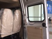 Bán Ford Transit Medium đời 2017, màu bạc, giá chỉ 815 triệu, LH: Mr. Hải - 0966877768