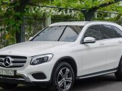 Cần bán xe Mercedes GLC250 4Matic 2017 ưu đãi tốt nhất - Có xe giao ngay tại Mercedes Quận 7