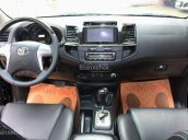 Cần bán Toyota Fortuner 2.7V (4x4) đời 2015, màu đen