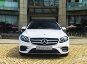 Cần bán xe Mercedes E300 AMG 2018 - chỉ cần thanh toán 500 triệu, nhận xe ngay