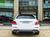 Cần bán xe Mercedes E300 AMG 2018 - chỉ cần thanh toán 500 triệu, nhận xe ngay