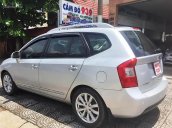 Cần bán gấp Kia Carens 2.0AT đời 2011, màu bạc như mới, giá 415tr