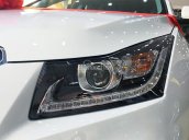 Bán xe Chevrolet Cruze LTZ 1.8L đời 2017, màu trắng, trả góp 95%