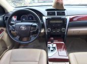 Bán xe Toyota Camry đời 2014 2.0E, màu đen, giá chỉ 830 triệu