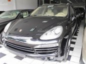 Cần bán Porsche Cayenne 3.2 đời 2010, màu đen, nhập khẩu