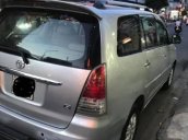 Gia đình bán lại xe Toyota Innova G đời 2009, màu bạc