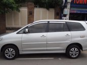 Bán xe Toyota Innova 2.0 AT đời 2015, màu bạc