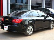 Bán xe Chevrolet Cruze LTZ 1.8AT 2015, màu đen, lắp ráp trong nước, đăng ký tên tư nhân lần đầu 09/2015