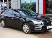 Bán xe Chevrolet Cruze LTZ 1.8AT 2015, màu đen, lắp ráp trong nước, đăng ký tên tư nhân lần đầu 09/2015