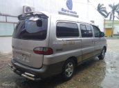 Cần bán gấp Hyundai Starex GRX đời 2002, màu bạc, nhập khẩu