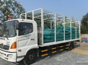 Mua bán xe tải Hino FC9JJSW-5,4 tấn chở gia cầm thùng dài 5,6M sản xuất 2017, giá rẻ nhất