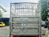 Thanh lý gấp lô xe tải Hino FC9JJSW-5,5 tấn chở gia súc thùng dài 5,7m. Giá 770tr
