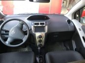 Cần bán gấp Toyota Yaris năm 2009, màu xám 