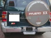 Bán Mitsubishi Pajero đời 2003, màu xanh lục số sàn, giá tốt